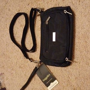 Baggallini mini everyday bagg